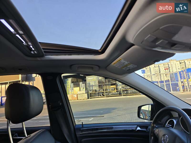 Позашляховик / Кросовер Mercedes-Benz M-Class 2010 в Первомайську