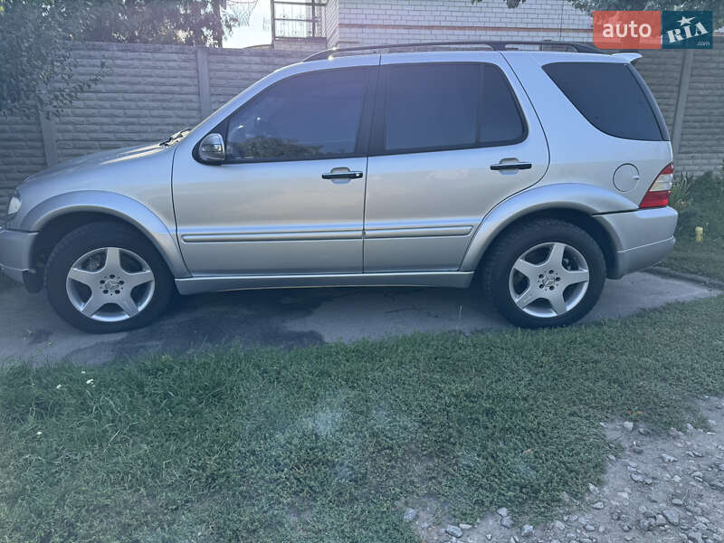Внедорожник / Кроссовер Mercedes-Benz M-Class 2004 в Харькове фото 15 Внедорожник / Кроссовер Mercedes-Benz M-Class 2004 в Харькове