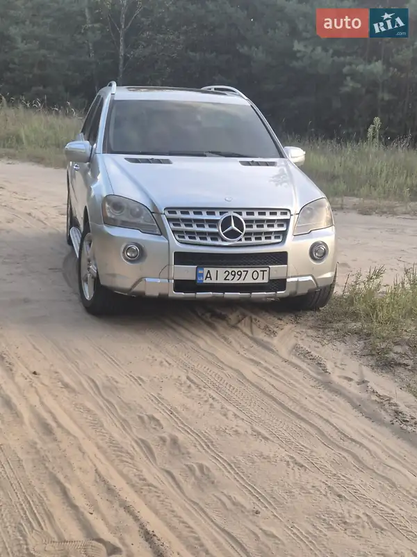 Mercedes-Benz M-Class