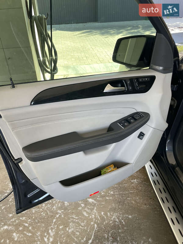 Внедорожник / Кроссовер Mercedes-Benz M-Class 2013 в Кропивницком фото 9 Внедорожник / Кроссовер Mercedes-Benz M-Class 2013 в Кропивницком