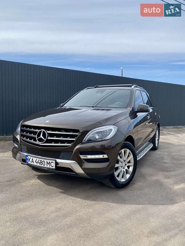 Mercedes-Benz M-Class 2012