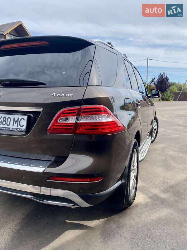 Внедорожник / Кроссовер Mercedes-Benz M-Class 2012 в Борисполе