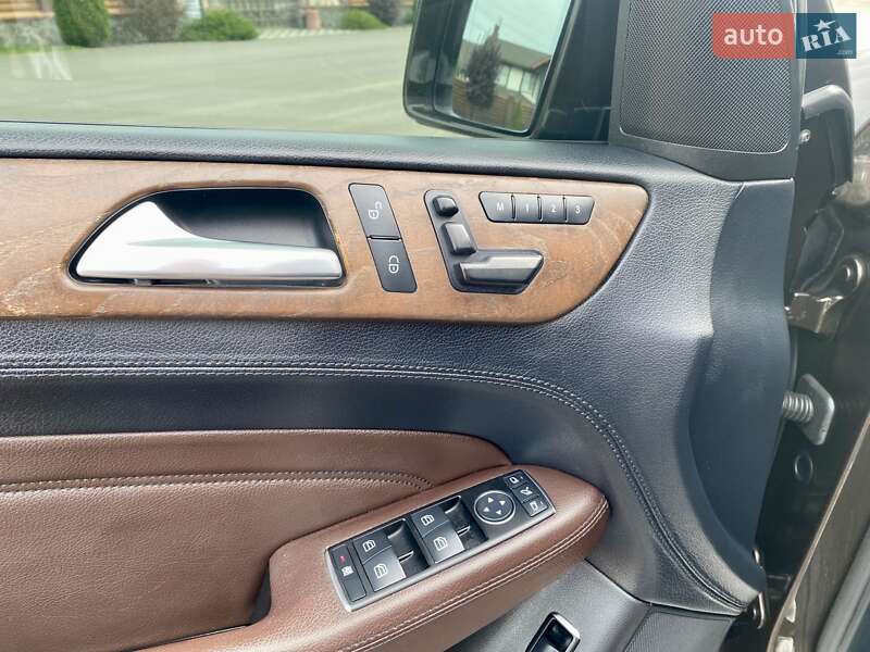 Внедорожник / Кроссовер Mercedes-Benz M-Class 2012 в Борисполе