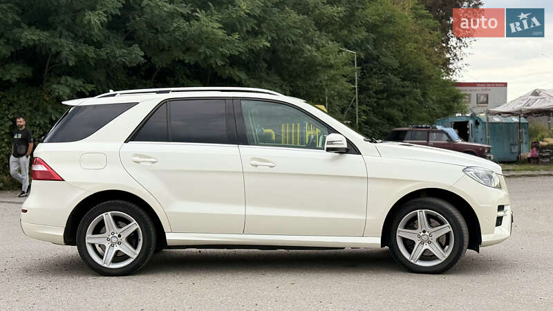 Внедорожник / Кроссовер Mercedes-Benz M-Class 2012 в Хусте