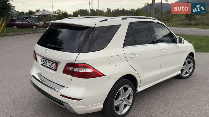 Внедорожник / Кроссовер Mercedes-Benz M-Class 2012 в Хусте