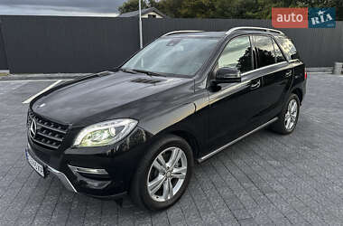 Внедорожник / Кроссовер Mercedes-Benz M-Class 2012 в 