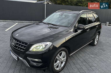 Внедорожник / Кроссовер Mercedes-Benz M-Class 2012 в 
