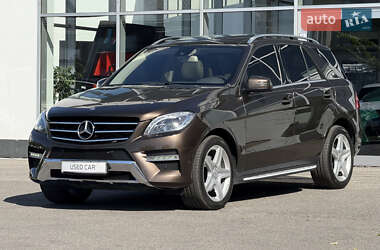 Внедорожник / Кроссовер Mercedes-Benz M-Class 2013 в Харькове