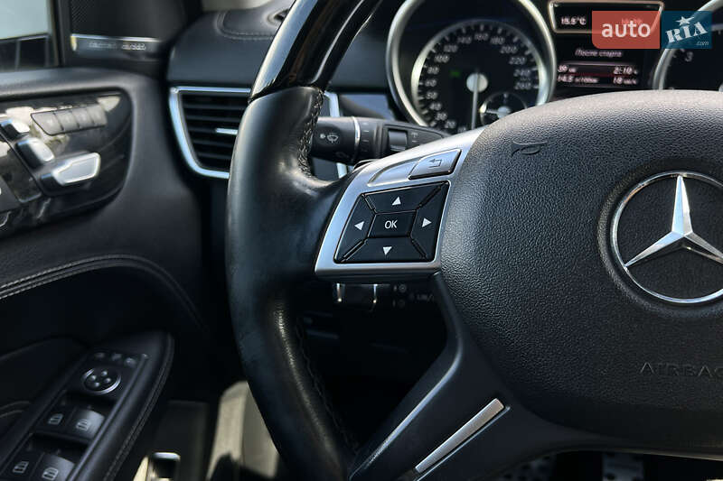 Внедорожник / Кроссовер Mercedes-Benz M-Class 2013 в Львове