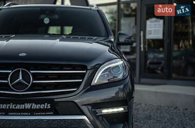 Внедорожник / Кроссовер Mercedes-Benz M-Class 2013 в 