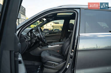 Внедорожник / Кроссовер Mercedes-Benz M-Class 2013 в 