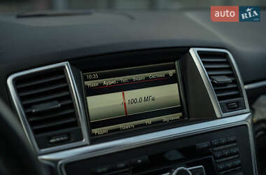 Внедорожник / Кроссовер Mercedes-Benz M-Class 2013 в 