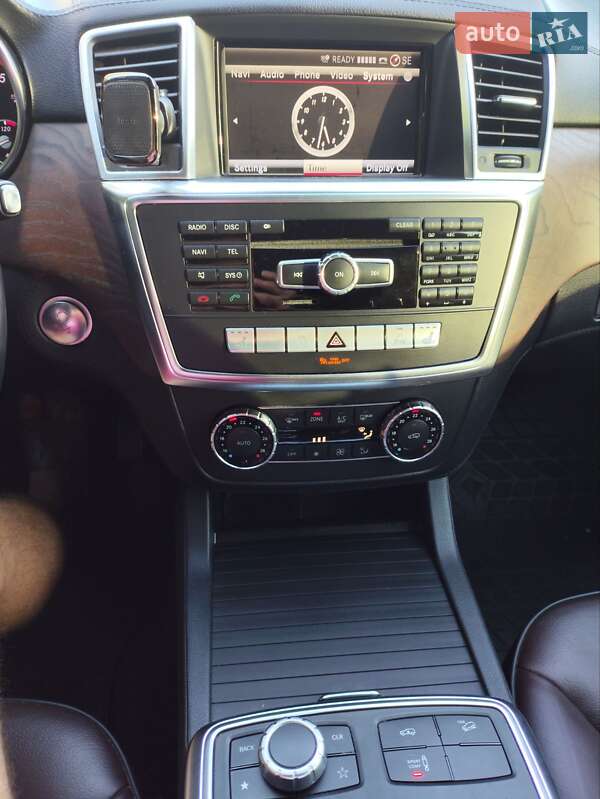 Внедорожник / Кроссовер Mercedes-Benz M-Class 2013 в Киеве