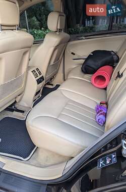 Внедорожник / Кроссовер Mercedes-Benz M-Class 2006 в 