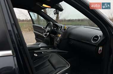 Внедорожник / Кроссовер Mercedes-Benz M-Class 2010 в Кривом Роге