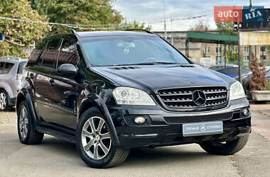 Позашляховик / Кросовер Mercedes-Benz M-Class 2007 в 