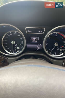 Позашляховик / Кросовер Mercedes-Benz M-Class 2013 в 
