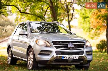 Позашляховик / Кросовер Mercedes-Benz M-Class 2015 в 