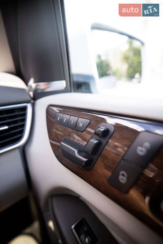Позашляховик / Кросовер Mercedes-Benz M-Class 2015 в Києві