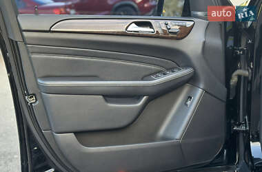 Внедорожник / Кроссовер Mercedes-Benz M-Class 2012 в 
