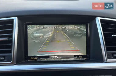 Внедорожник / Кроссовер Mercedes-Benz M-Class 2012 в 