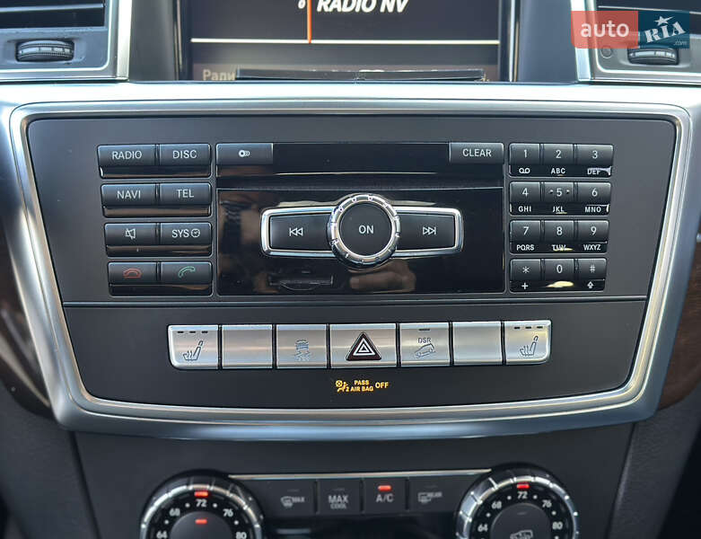 Позашляховик / Кросовер Mercedes-Benz M-Class 2012 в Києві