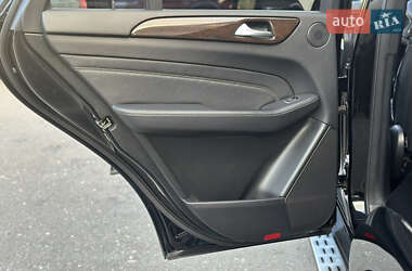 Внедорожник / Кроссовер Mercedes-Benz M-Class 2012 в 
