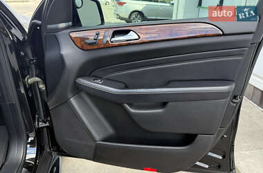 Внедорожник / Кроссовер Mercedes-Benz M-Class 2013 в 