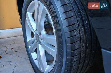 Позашляховик / Кросовер Mercedes-Benz M-Class 2014 в 