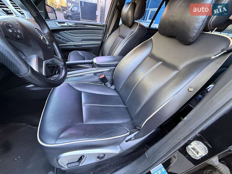 Позашляховик / Кросовер Mercedes-Benz M-Class 2011 в Києві