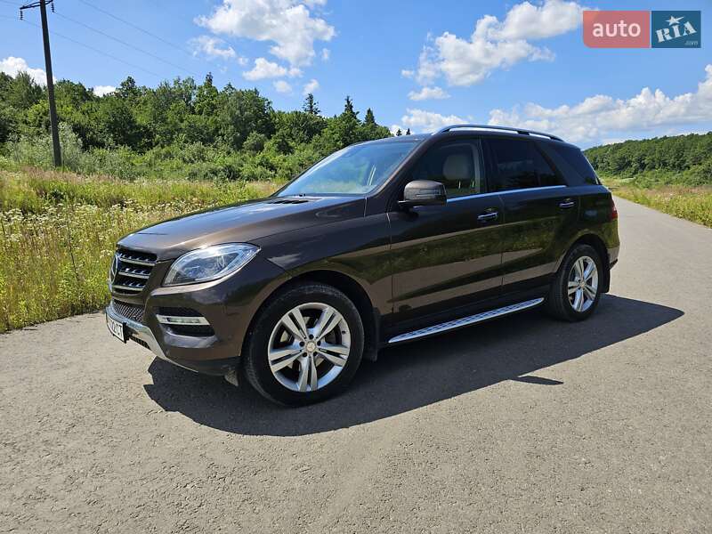 Внедорожник / Кроссовер Mercedes-Benz M-Class 2013 в Трускавце фото 3 Внедорожник / Кроссовер Mercedes-Benz M-Class 2013 в Трускавце