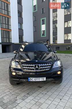 Внедорожник / Кроссовер Mercedes-Benz M-Class 2008 в 