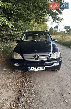 Позашляховик / Кросовер Mercedes-Benz M-Class 2003 в 