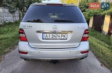 Внедорожник / Кроссовер Mercedes-Benz M-Class 2011 в 