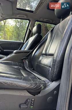 Внедорожник / Кроссовер Mercedes-Benz M-Class 2000 в 