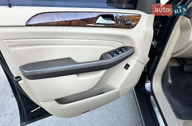 Внедорожник / Кроссовер Mercedes-Benz M-Class 2015 в 