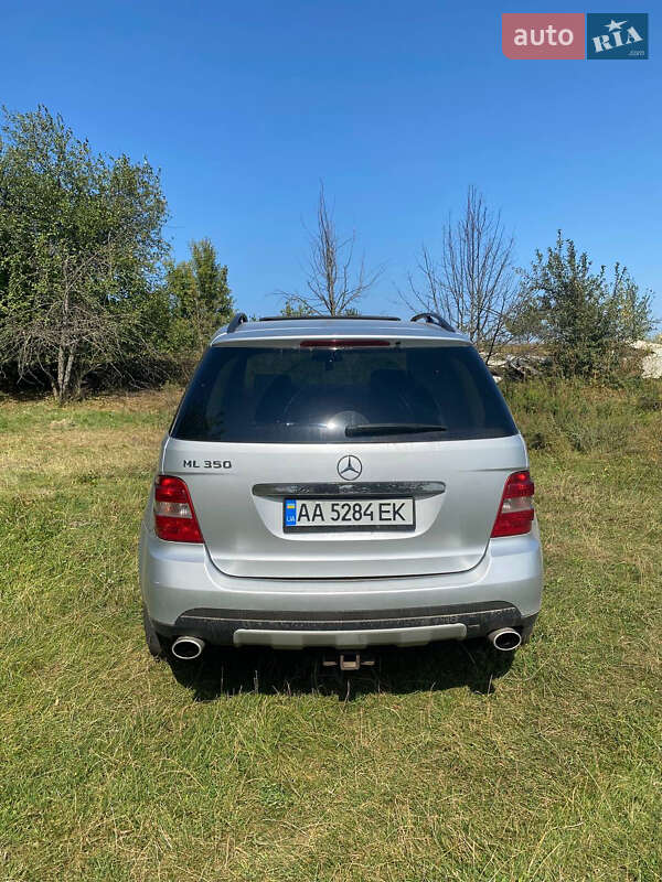 Внедорожник / Кроссовер Mercedes-Benz M-Class 2006 в Киеве