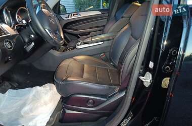 Позашляховик / Кросовер Mercedes-Benz M-Class 2014 в 