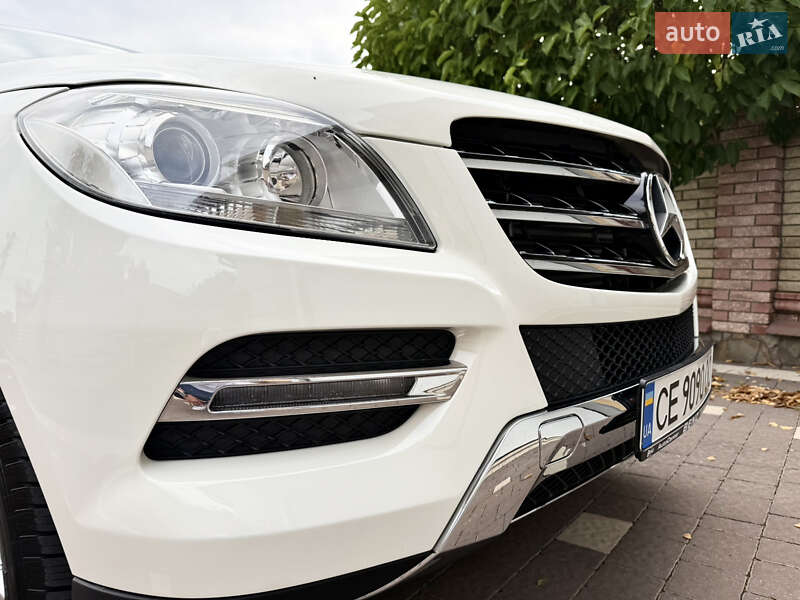 Внедорожник / Кроссовер Mercedes-Benz M-Class 2013 в Черновцах