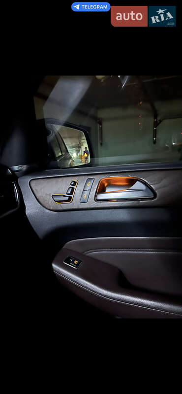 Внедорожник / Кроссовер Mercedes-Benz M-Class 2013 в Черкассах