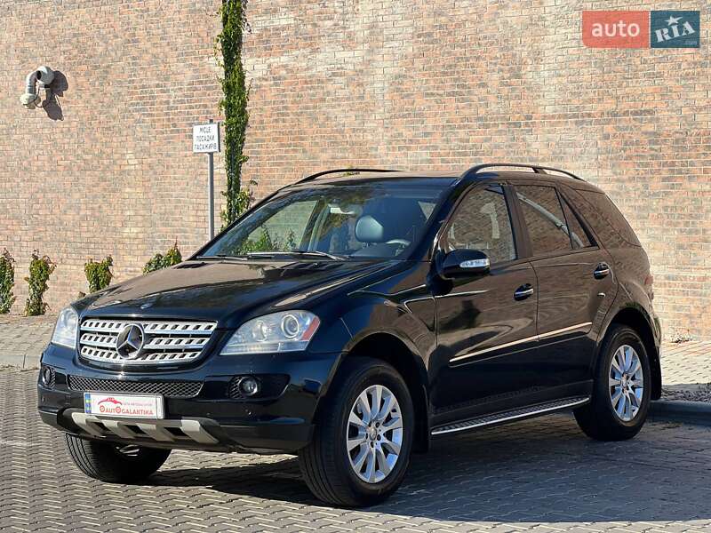 Mercedes-Benz M-Class 2008
