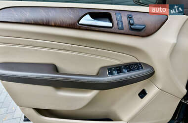 Внедорожник / Кроссовер Mercedes-Benz M-Class 2013 в 