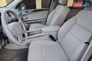 Внедорожник / Кроссовер Mercedes-Benz M-Class 2011 в 