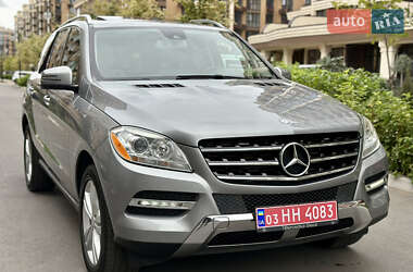 Внедорожник / Кроссовер Mercedes-Benz M-Class 2014 в 