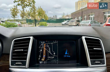 Внедорожник / Кроссовер Mercedes-Benz M-Class 2014 в 