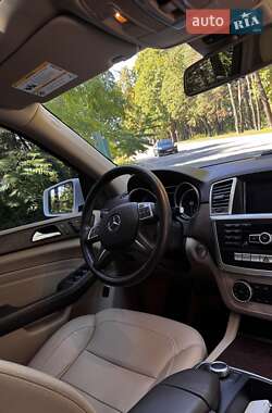 Внедорожник / Кроссовер Mercedes-Benz M-Class 2014 в 
