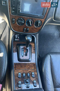 Внедорожник / Кроссовер Mercedes-Benz M-Class 2001 в 
