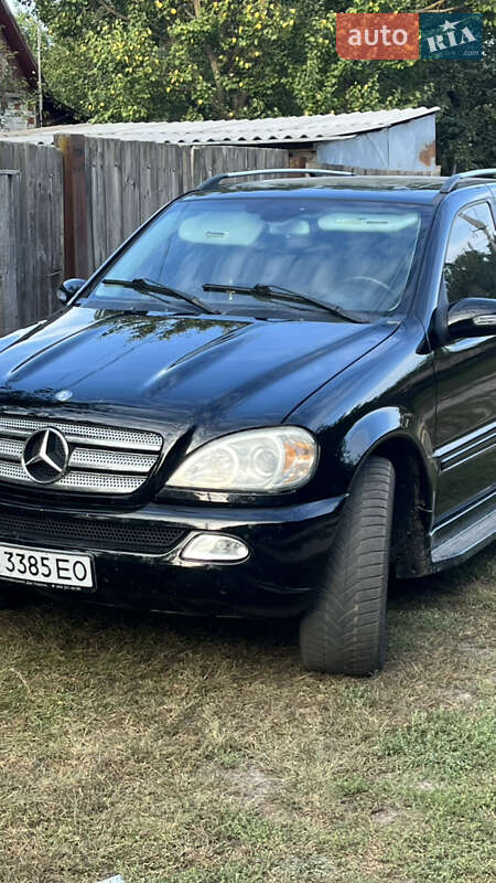 Внедорожник / Кроссовер Mercedes-Benz M-Class 2005 в Прилуках