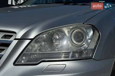 Внедорожник / Кроссовер Mercedes-Benz M-Class 2010 в 