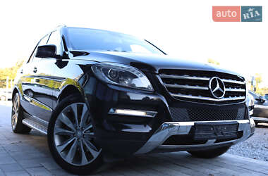 Внедорожник / Кроссовер Mercedes-Benz M-Class 2014 в 